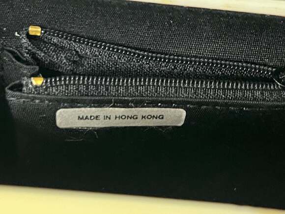 Vintage 1950s Cream Lucite Box Purse with Rope Tassel Strap - Picture 8 of 8